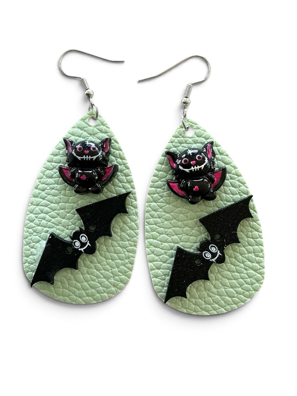 🆕 3D Bats Faux Leather Dangle Earrings